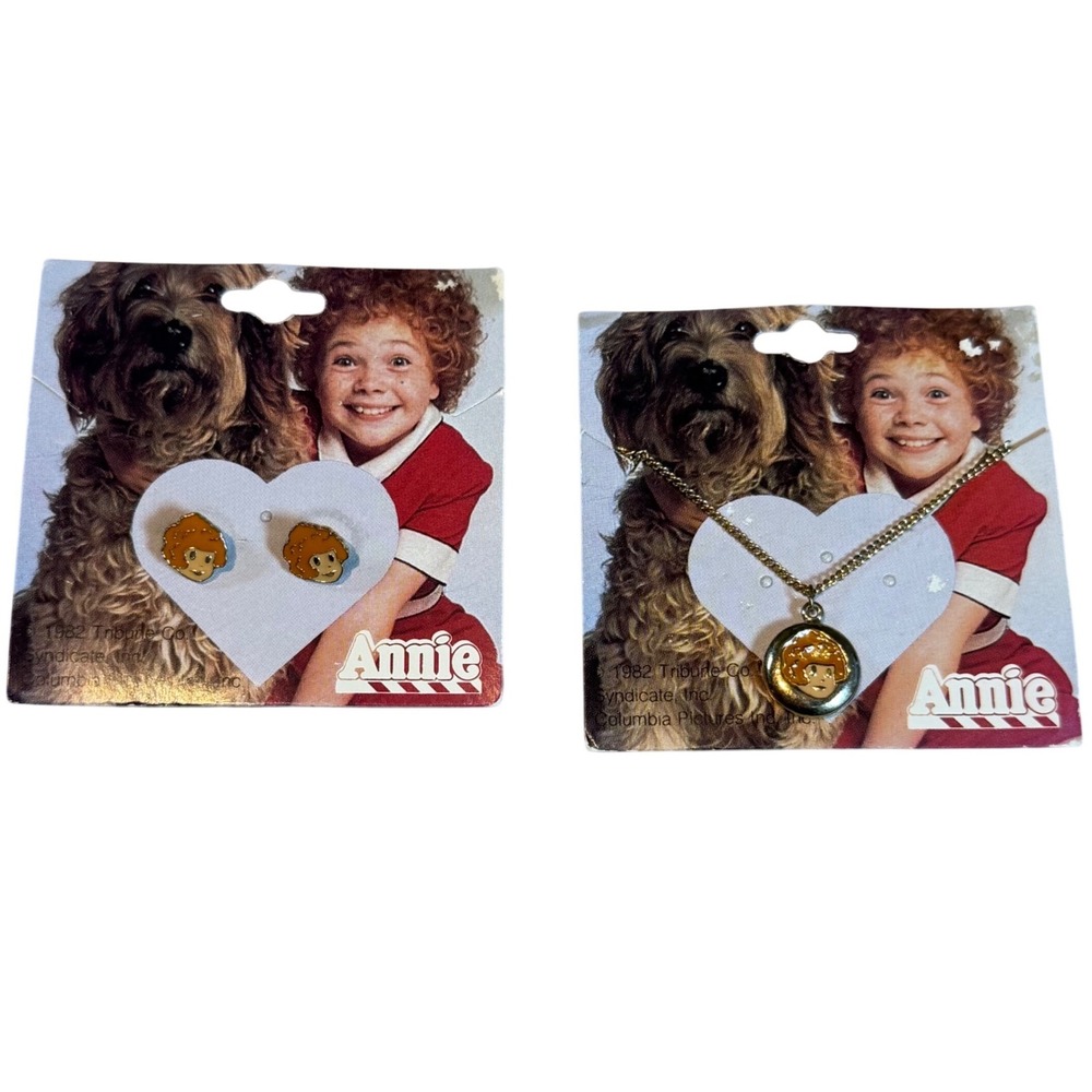 Vintage 1982 Annie Movie Necklace and Earrings Set Enamel Jewelry Collectible